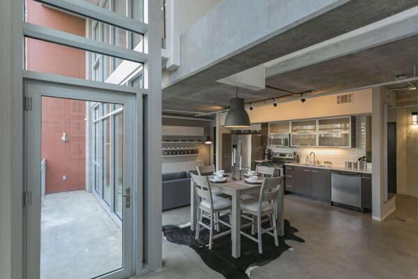 Luxe + Modern Johnny Cash Inspired Executive Condo Nashville Kültér fotó
